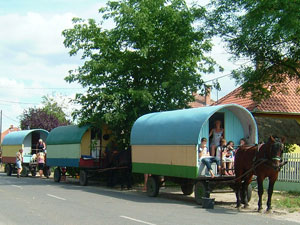 Planwagen beim Einkauf
